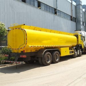 fuel water tanker truck sinotruk luckin