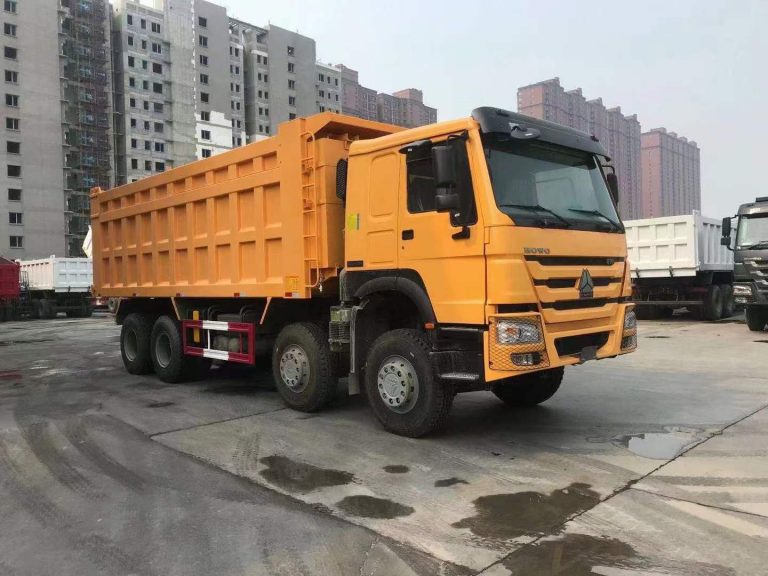 Sinotruk HOWO 30T-40T 8X4 Dump Tipping Truck (1)