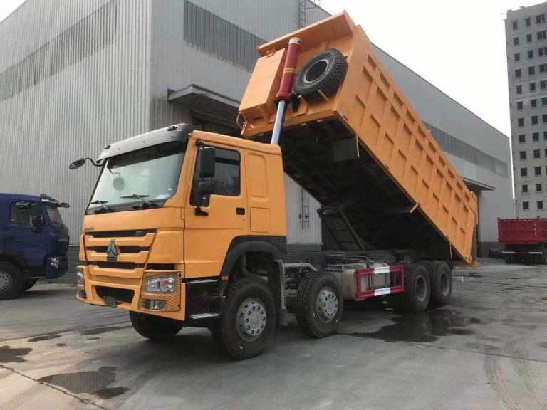 Sinotruk HOWO 30T-40T 8X4 Dump Tipping Truck (4)