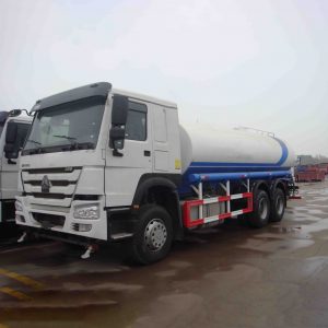 Sinotruk Howo 6x4 Water Tank Truck (6)