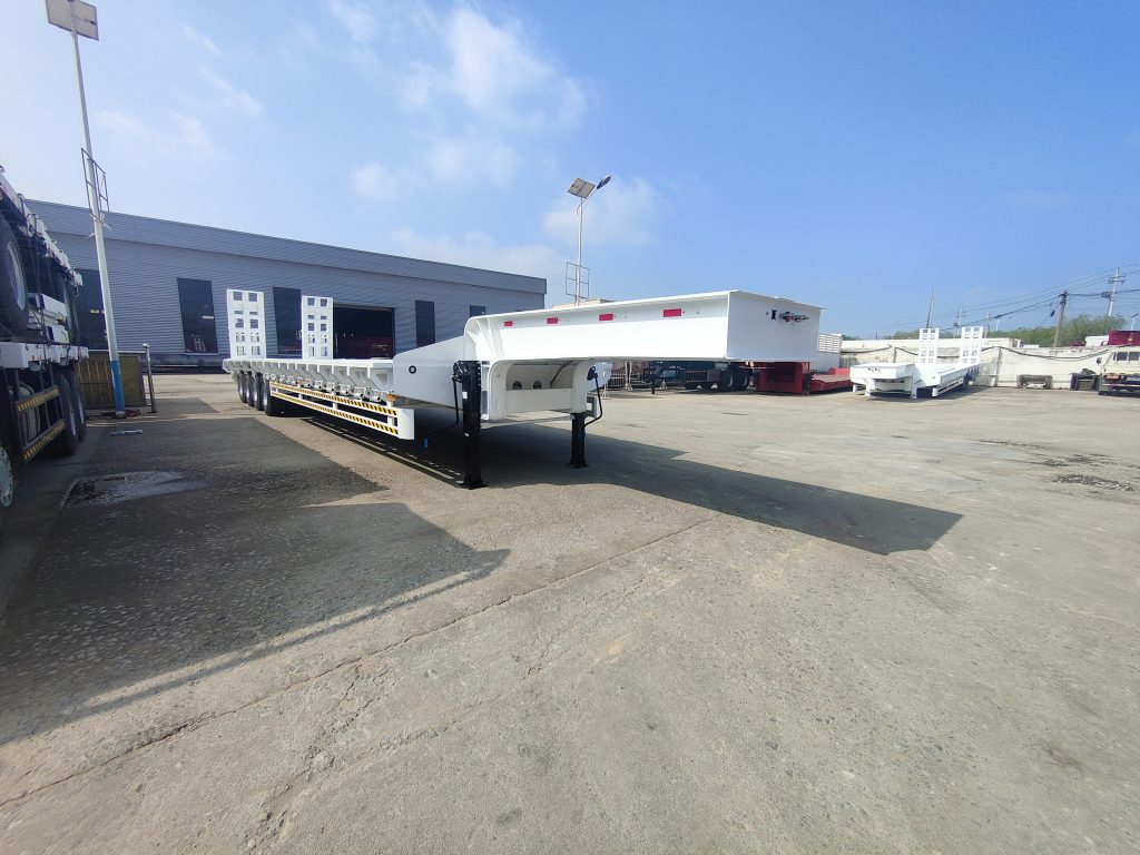 Four Units 4-axle low-bed semi-trailer customized by Pakistani customers插图3