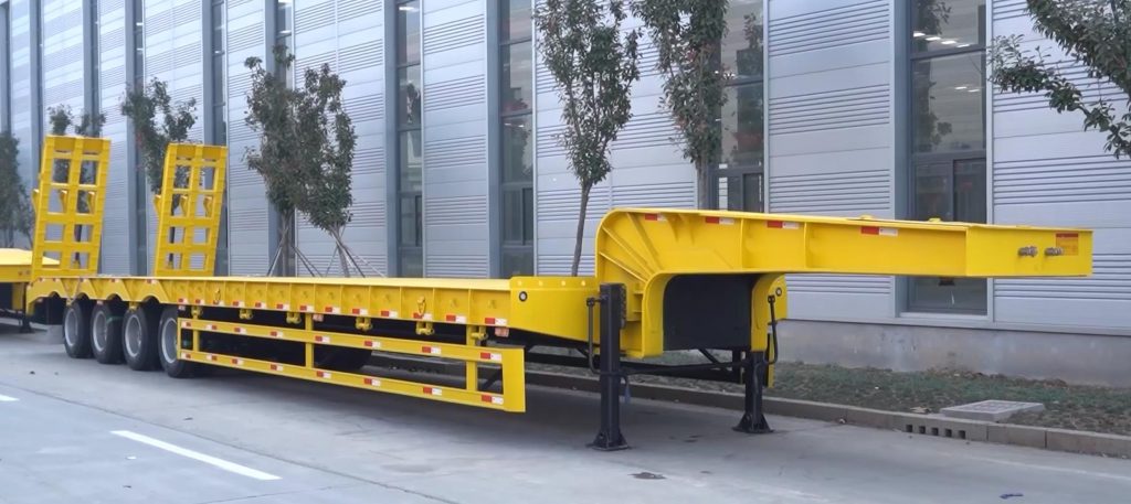 Four Units 4-axle low-bed semi-trailer customized by Pakistani customers插图