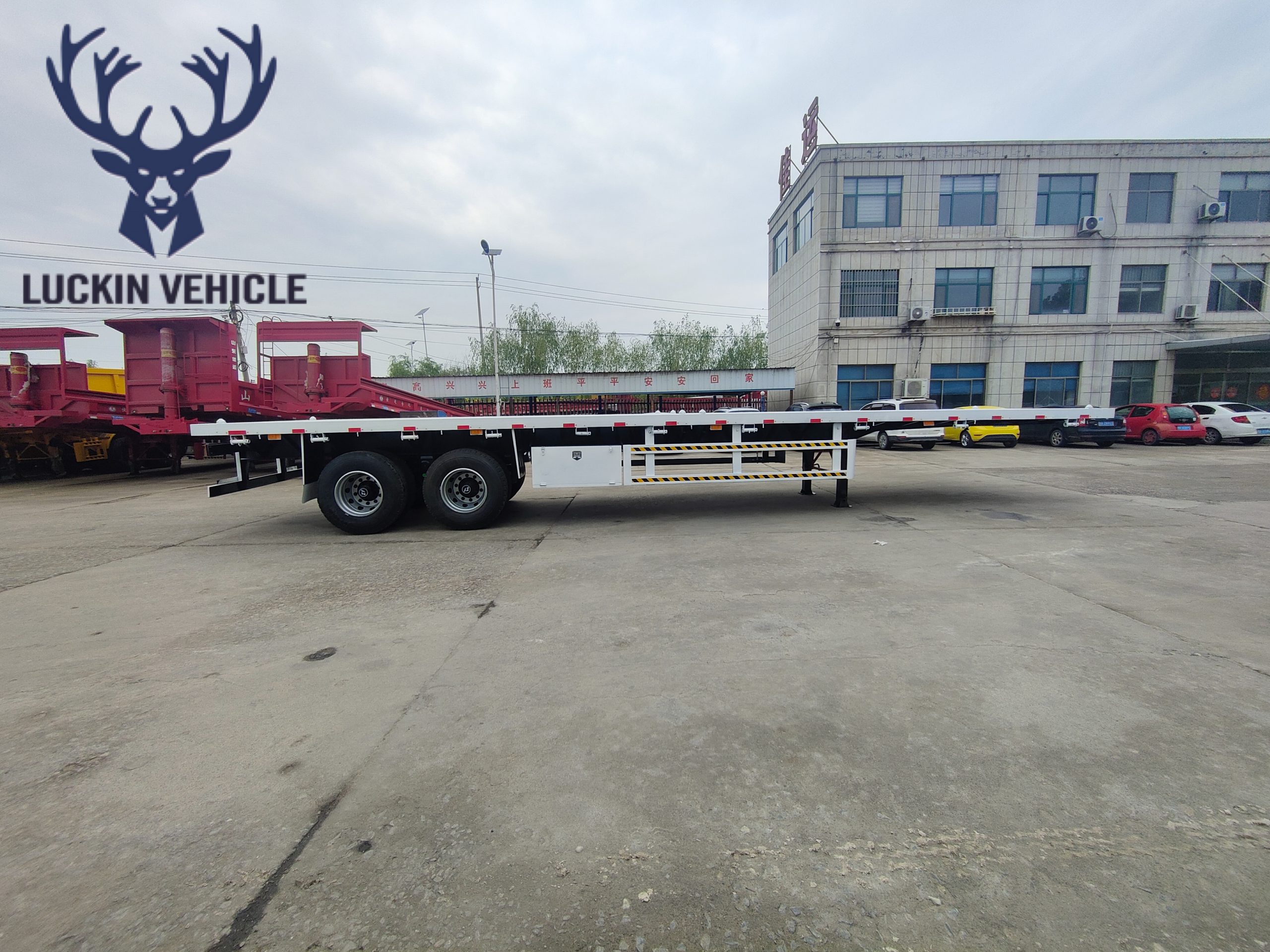 Luckin Vehicle 40ft Flatbed Container Semi Trailer插图1