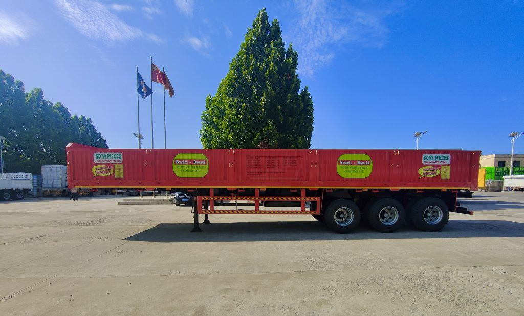 Tri Axle 60 Ton Sidewall Semi Trailer will export to Tanzania插图1