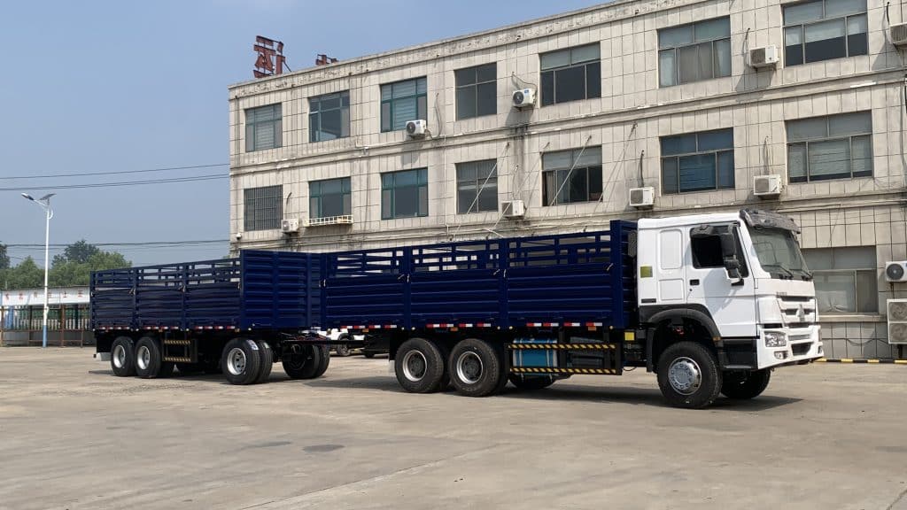 Customer From Somalia Ordered Trucks From Our LUCKIN Factory插图