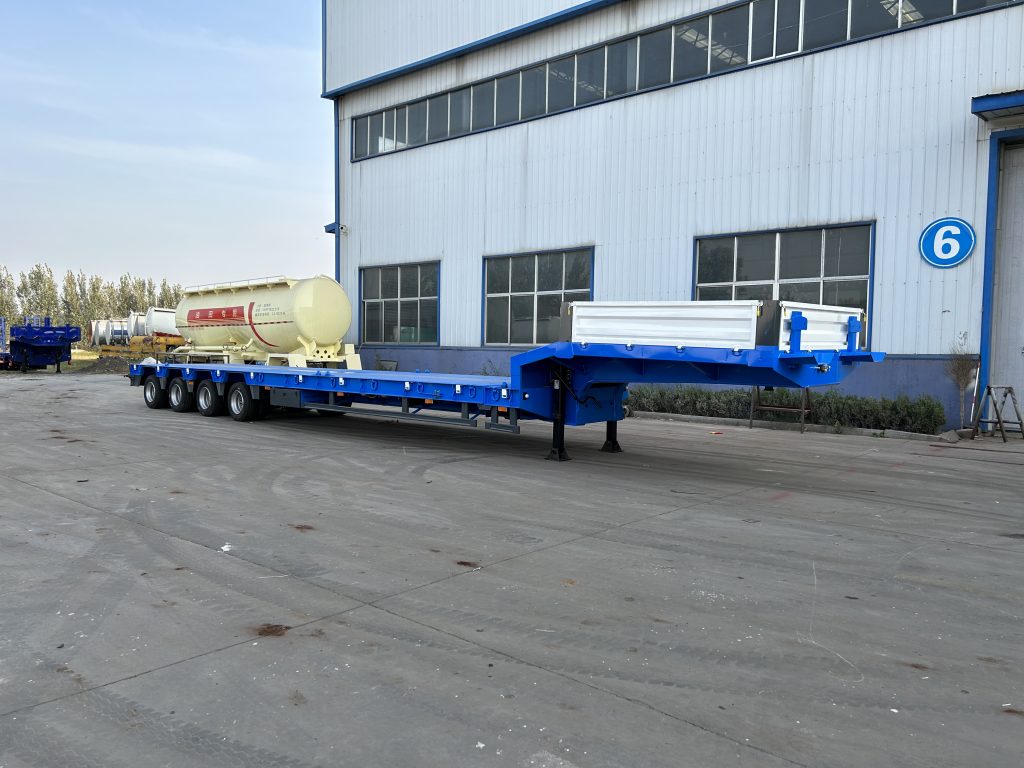 4 Axle Lowbed Semi Trailer for Sale in Russia插图4